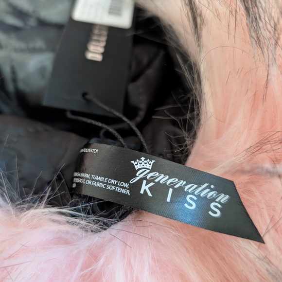 NWT Generation Kiss brand pink and black faux fur  bucket hat - Picture 6 of 8